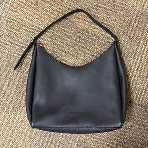 Portland Leather Aspen Shoulder Bag Large